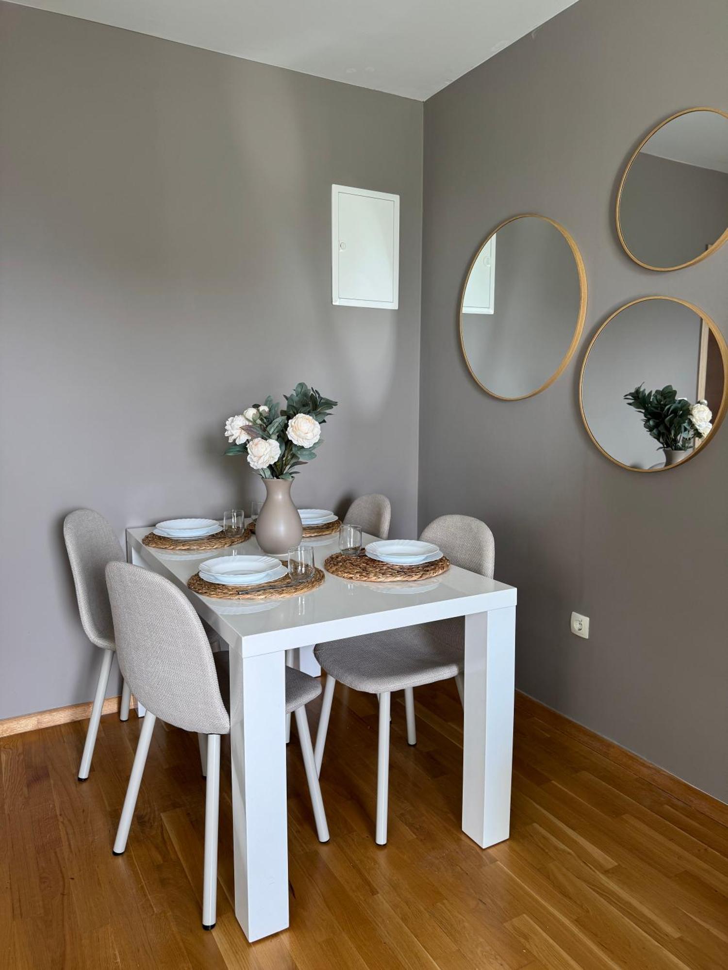 Apartment Tri Sunca Baska Voda Exterior photo